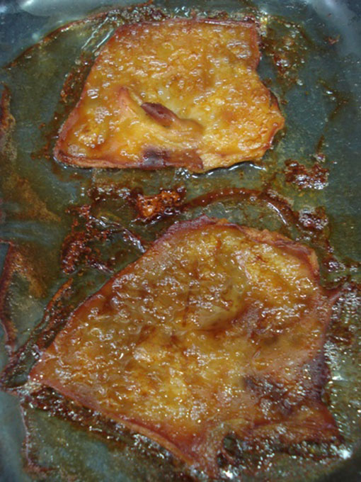 piel cochinillo dorada